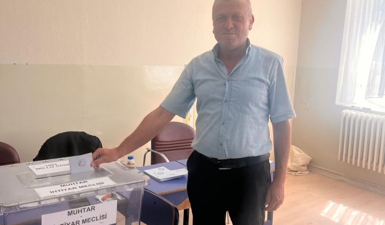 HİSARCIK KÖYÜNDE MUHTARLIK İÇİN SANDIK KURULDU