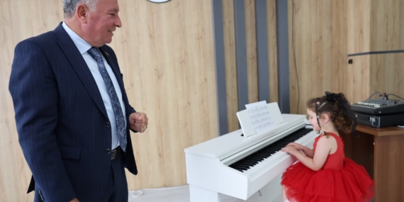 Honaz Çocuk Korosu’ndan müzik ziyafeti