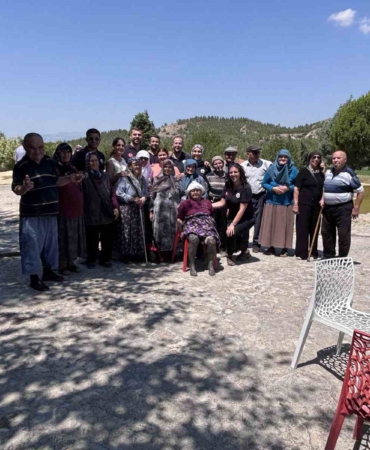 HONAZ BELEDİYE BAŞKANI KEPENEK, YAŞLI REHABİLİTASYON MERKEZİNİ ZİYARET ETTİ