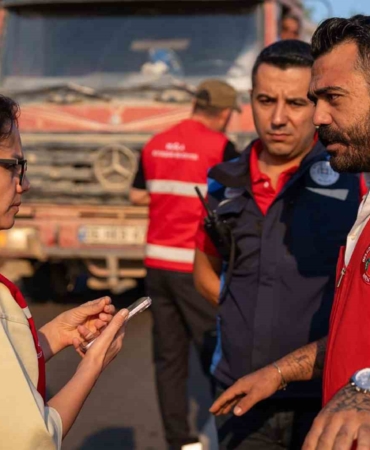 MENTEŞE BELEDİYE BAŞKANI KÖKSAL ARAS "YANGINA TÜM İMKÂNLARIMIZLA DESTEK VERDİK"