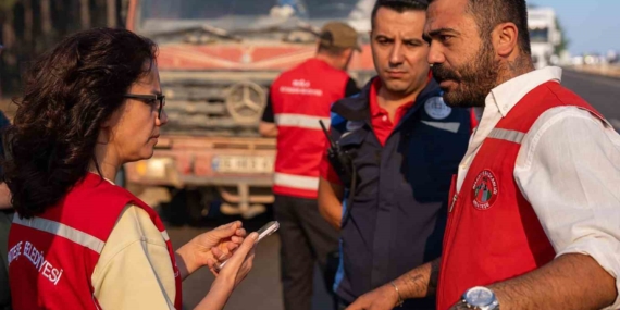 MENTEŞE BELEDİYE BAŞKANI KÖKSAL ARAS "YANGINA TÜM İMKÂNLARIMIZLA DESTEK VERDİK"