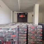 UŞAK’TA 16 BİN 200 ADET TARİHİ GEÇMİŞ ENERJİ İÇECEĞİ ELE GEÇİRİLDİ