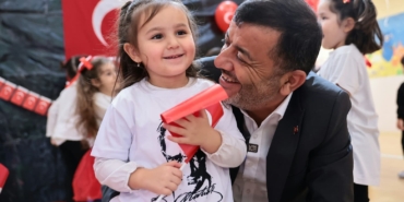 DENİZLİ BÜYÜKŞEHİRDEN ÖĞRENCİLERE VE AİLELERE YENİ EĞİTİM YILINDA GÜÇLÜ DESTEK 3 YAŞTAN ÜNİVERSİTEYE KADAR DENİZLİ BÜYÜKŞEHİR YANLARINDA