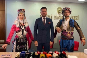 YANIK KOKULU TAVAS KOYUN YOĞURDU TÜRKİYE VE DÜNYA PAZARINA AÇILMAK İÇİN YATIRIMCI BEKLİYOR BAŞKAN TATIK: "YANIK KOKULU TAVAS KOYUN YOĞURDU'NU BİR MARKA HALİNE GETİRDİK VE YATIRIMCILARIMIZI BEKLİYORUZ"