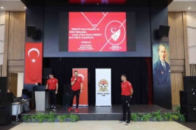 MERKEZEFENDİ’DE FUTBOLUN YENİ SEZON KURALLARI KONUŞULDU