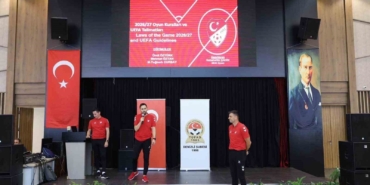 MERKEZEFENDİ’DE FUTBOLUN YENİ SEZON KURALLARI KONUŞULDU