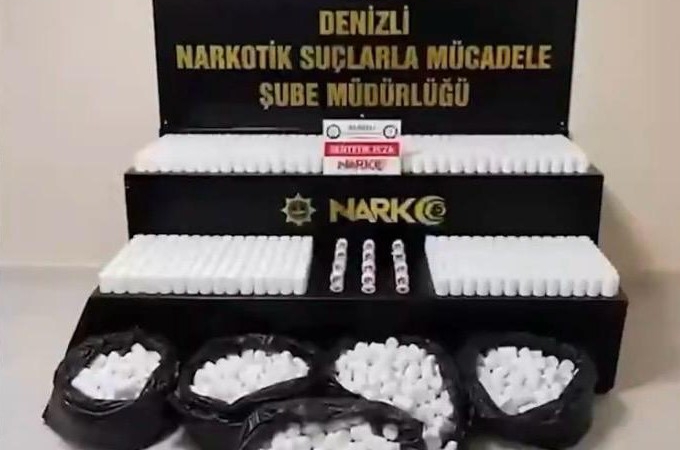İÇİŞLERİ BAKANLIĞI: "2 TON 367 KİLOGRAM UYUŞTURUCU MADDE İLE 4 MİLYON 34 BİN 459 ADET UYUŞTURUCU HAP ELE GEÇİRİLDİ"