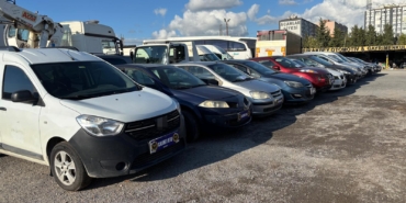 İSTANBUL'DA 3 İLÇEDE OTO HIRSIZLIĞI YAPAN ŞÜPHELİLER YAKALANDI