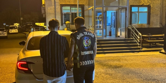 KAĞITHANE'DE TRAFİKTE MAKAS ATAN SÜRÜCÜYE 96 BİN LİRA CEZA