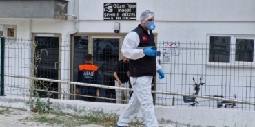 KARAMAN'DA KARI KOCA ÖLÜ BULUNDU: OLAYDA KİMYASAL MADDE ŞÜPHESİ