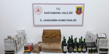 KASTAMONU'DA 10 LİTRE SAHTE İÇKİ ELE GEÇİRİLDİ
