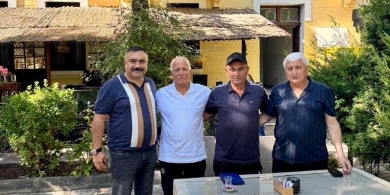 KAYSERİ DEMİRSPOR'DA NİHAT DEMİR'LE YOLA DEVAM
