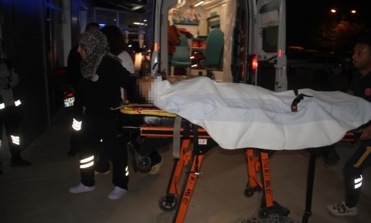 KONYA'DA ASKER EĞLENCESİ KANLI BİTTİ: 17 YAŞINDAKİ GENÇ YARALANDI