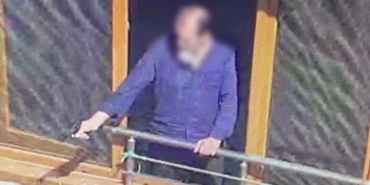 MALTEPE'DE KİRACI DEHŞETİ: EV SAHİBİ VE EŞİ ÖLDÜ, AVUKAT YARALANDI POLİS VE SAĞLIK EKİPLERİNE DE ATEŞ AÇAN ŞÜPHELİ SAĞ YAKALANDI