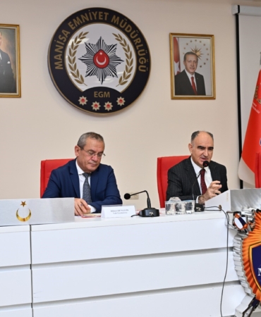 MANİSA'DA BAĞIMLILIKLA MÜCADELEDE RİSKLERİ YÖNETEN YAKLAŞIM
