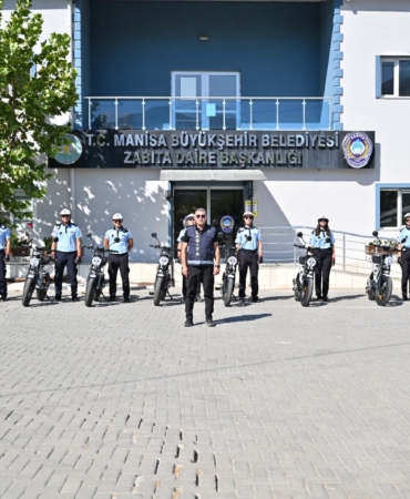MANİSA'DA YERE ÇÖP ATANA 4 BİN TL CEZA