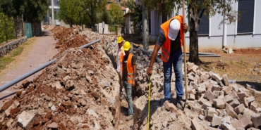 MARMARİS YEŞİLOVA MAHALLESİ'NDE İÇME SUYU ŞEBEKESİ GENİŞLETİLİYOR