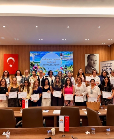 MARMARİS'TE KADIN EMEĞİ TURİZM VE TARIMLA BULUŞTU