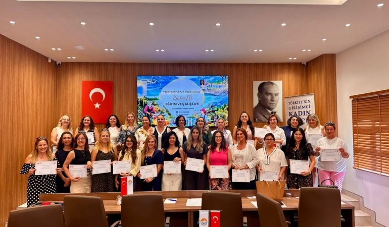 MARMARİS'TE KADIN EMEĞİ TURİZM VE TARIMLA BULUŞTU