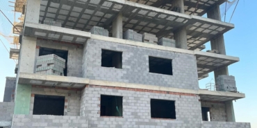 MERSİN'DE İKİ AYRI İŞ KAZASI: 1 ÖLÜ, 2 YARALI