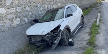 MERSİN'DEN ÜNİVERSİTE KAYDI İÇİN SAMSUN'A GELEN AİLE KAZA YAPTI: 5 YARALI
