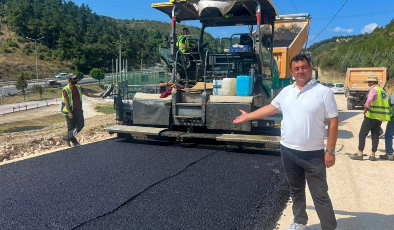 MUDANYA'DA YOLLAR BÜYÜKŞEHİR'LE YENİLENİYOR