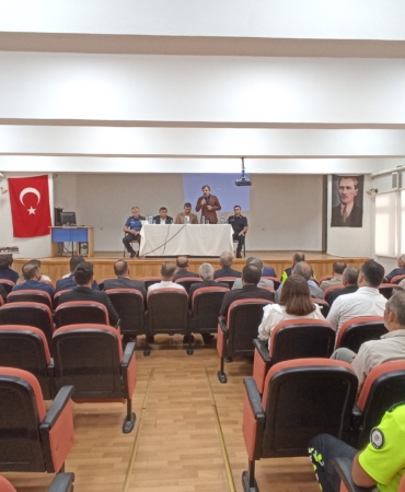 OKUL ÖNLERİNDE TRAFİK TEDBİRLERİ ARTIRILACAK