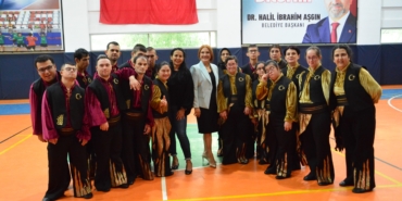 ÖZEL BİREYLER, YÖRESEL HALK OYUNLARIYLA TEKNOFEST'E RENK KATACAK