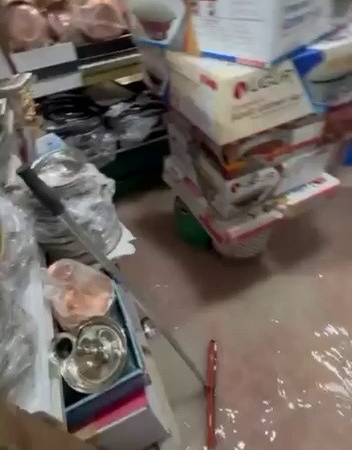 PATLAYAN ŞEBEKE HATTI İŞ YERLERİNİ BASTI