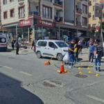 SANCAKTEPE'DE SEYİR HALİNDEKİ OTOMOBİLE SİLAHLI SALDIRI: 1 ÖLÜ OTOMOBİLİ KURŞUN YAĞMURUNA TUTULAN SÜRÜCÜ HAYATINI KAYBETTİ