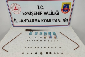 SATILMAYA HAZIRLANAN TARİHİ ESERLER ELE GEÇİRİLDİ MÜŞTERİ ARARKEN JANDARMAYA YAKALANDI