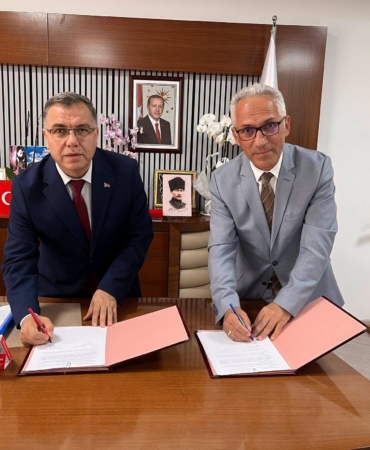 ŞEHİTLİKLERDEKİ ANITLARIN BAKIM VE ONARIMI İÇİN PROTOKOL İMZALANDI