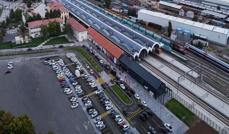 SİVAS'TA YENİ GAR BİNASI TÖRENLE HİZMETE AÇILDI