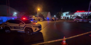 Sultanbeyli'de DEAŞ operasyonunda polise ateş açan şüpheli etkisiz hale getirildi