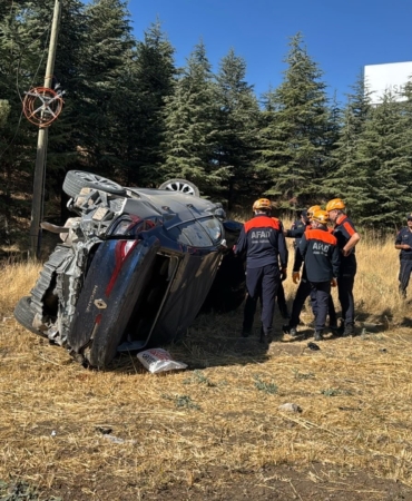 TARLAYA DEVRİLEN OTOMOBİL SÜRÜCÜSÜ HAYATINI KAYBETTİ