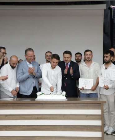 TAVŞANLI'DA 13 GENÇ BAĞIMLILIKTAN KURTARILARAK YENİDEN HAYATA KAZANDIRILDI