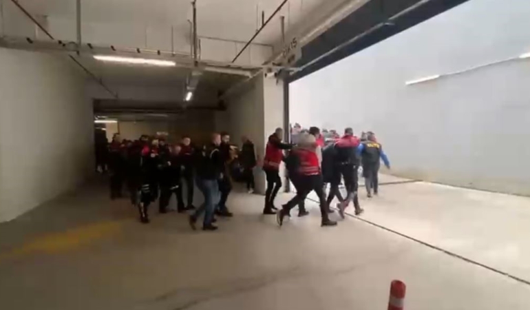 TEKİRDAĞ MERKEZLİ DEV OPERASYON: 14 İLDE 994 MİLYON TL'LİK VURGUN ORTAYA ÇIKTI 426 KİŞİYİ "YÜKSEK KAZANÇ" VAADİYLE DOLANDIRDILAR: 994 MİLYON LİRALIK VURGUNDA 20 TUTUKLAMA