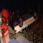 TERS DÖNEN OTOMOBİLDEN SAĞ ÇIKTI