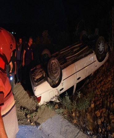 TERS DÖNEN OTOMOBİLDEN SAĞ ÇIKTI