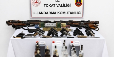 TOKAT'TA 19 ADRESE EŞ ZAMANLI OPERASYON: 14 GÖZALTI