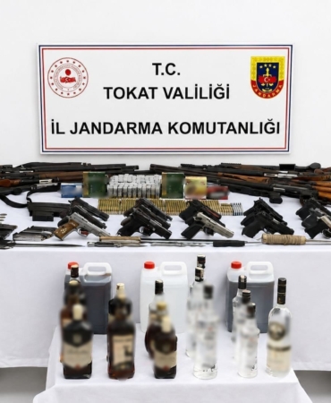 TOKAT'TA 19 ADRESE EŞ ZAMANLI OPERASYON: 14 GÖZALTI