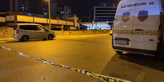 UYGULAMA ÜZERİNDEN ÇAĞRILAN TAKSİCİ, ÖNCE TRAFİK POLİSİNİ SONRA KENDİNİ VURDU