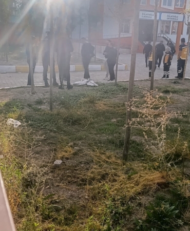 VAN'DA SİLAHLI ÖĞRENCİ ALARMI