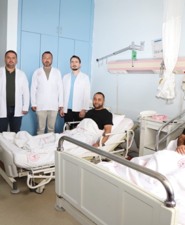 VAN'DAN GELİP KAHTA'DA ŞİFA BULDULAR