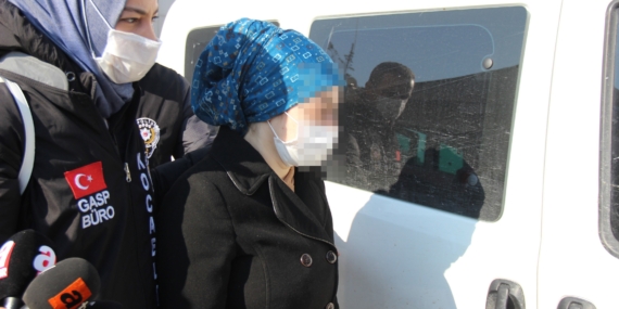 YENİ DOĞURDUĞU BEBEĞİNİ 9 YERİNDEN BIÇAKLAYARAK ÖLDÜREN ANNENİN CEZASINI YARGITAY BOZDU