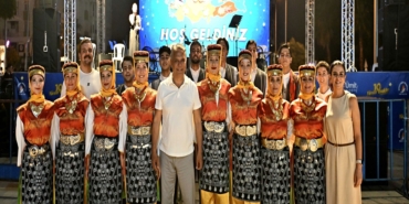 YÖRELER RENKLER FESTİVALİ'NDE GÜNEYDOĞU ANADOLU GECESİ