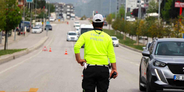 Denizli’de Trafiğe Çıkacaklar Dikkat! İşte Yoğunluk Yaşanan Noktalar