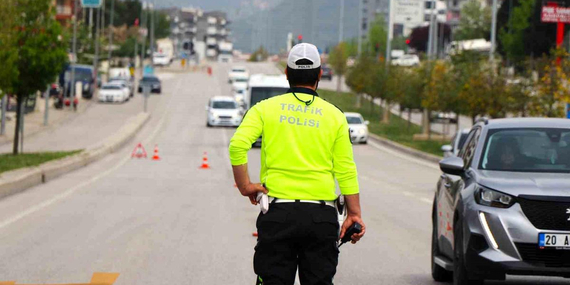 Denizli’de Trafiğe Çıkacaklar Dikkat! İşte Yoğunluk Yaşanan Noktalar