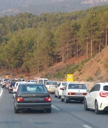 Denizli’de Sabah Trafiği En Yoğun Nerede? İşte Yoğunluğun Arttığı Noktalar