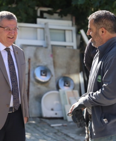 AK PARTİ DENİZLİ İL BAŞKANI SUBAŞIOĞLU'NDAN HACI KAPLANLAR'DA ESNAF ZİYARETİ